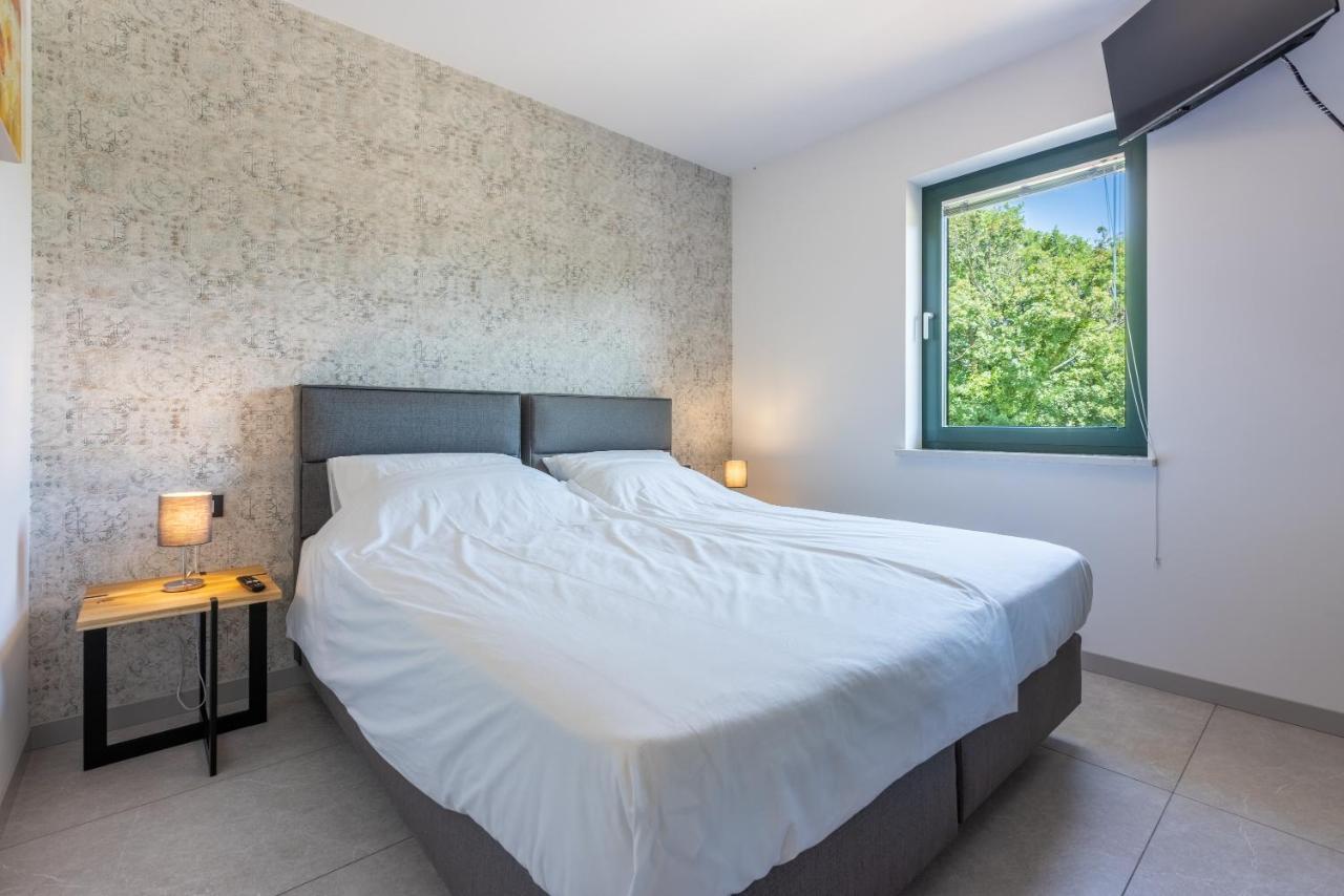 Villa Palma With Heated Private Pool Podhum Exterior foto